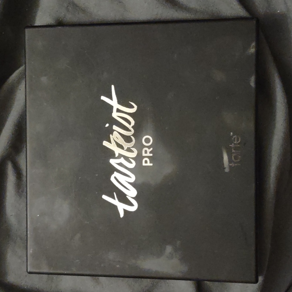 Tarteist pro eyeshadow palette